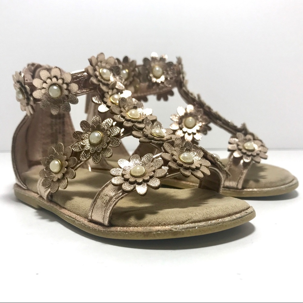 RAMPAGE Baby Girls 5 Soft Gold Gladiator Sandals